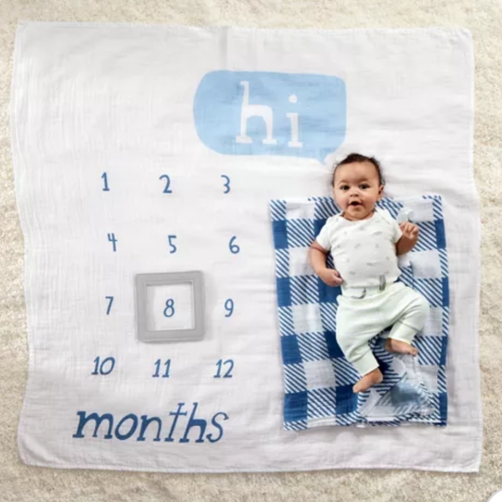 Cloud Island Muslin baby milestone blanket